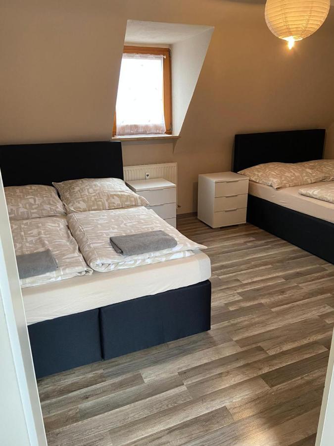 Zirndorf Ferienhaus Екстер'єр фото